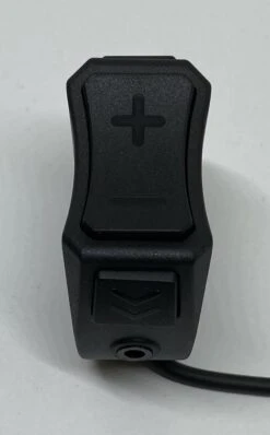 Brose Bediendisplay Ab 2020 Remote (im Bedienteil) Mit Higo-Stecker 18 Brose Bediendisplay Ab 2020 Remote (im Bedienteil) Mit Higo-Stecker -Stilvoller Laden Für Fahrradausrüstung Bulls Brose Display Remote Higo E41227 100 4058331000059 760102e