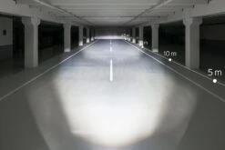 Bumm Lumotec IQ-X Sensor Plus Mit Tagfahrlicht Schwarz -Stilvoller Laden Für Fahrradausrüstung Lampe Scheinwerfer Bumm Lumotec IQ X T Sensor Plus schwarz 164RTSNDI 01 070 20667 4006021010253d